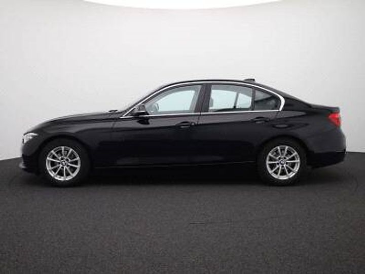 Photo 2 VIN: WBA8D11050K776668 - BMW 3-SERIE 