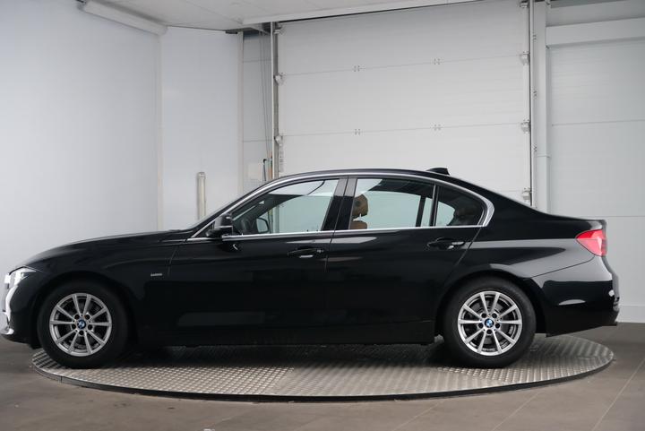 Photo 2 VIN: WBA8D11050K776766 - BMW 3 SERIE SEDAN 