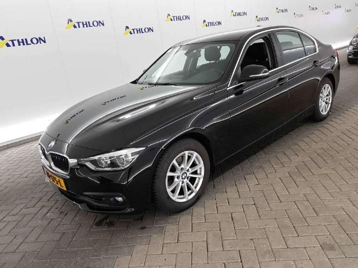 Photo 0 VIN: WBA8D110X0K775208 - BMW 3 SERIE SEDAN 