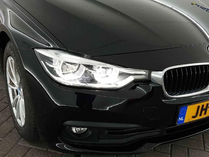 Photo 12 VIN: WBA8D110X0K775208 - BMW 3 SERIE SEDAN 