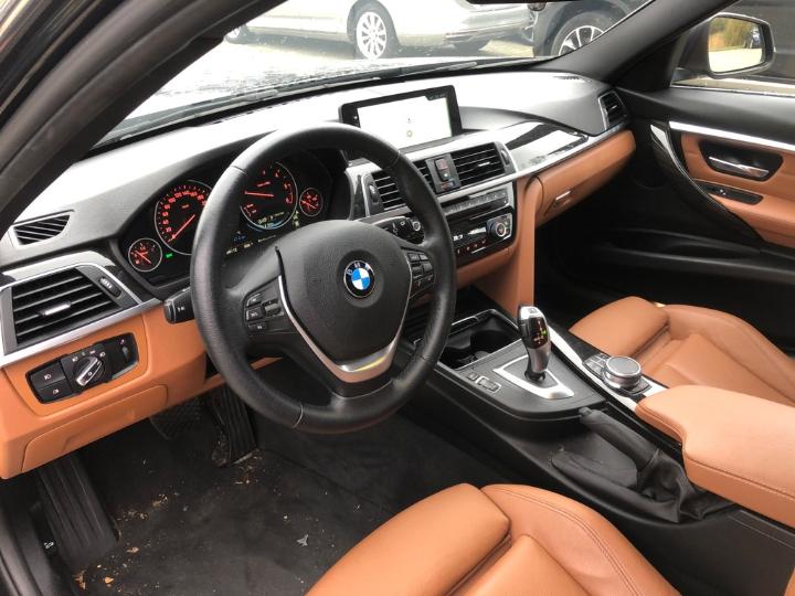 Photo 7 VIN: WBA8D110X0K776746 - BMW 3-SERIE 