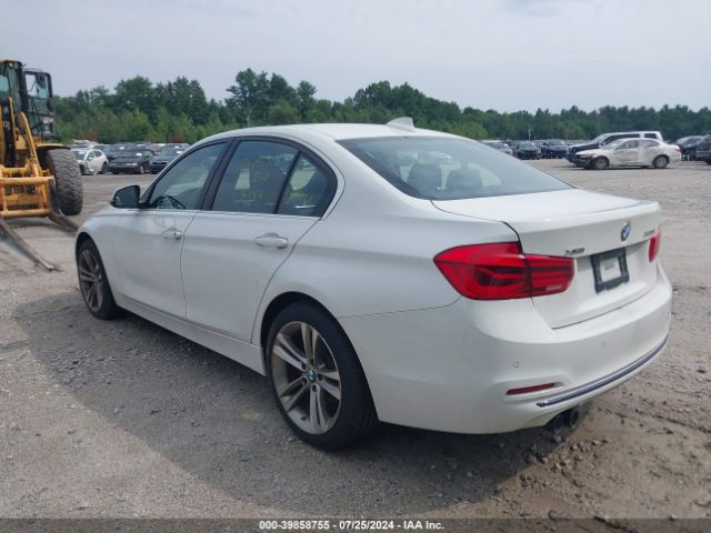 Photo 2 VIN: WBA8D9C31HA011867 - BMW 330I 