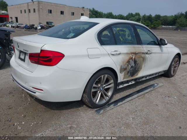 Photo 3 VIN: WBA8D9C31HA011867 - BMW 330I 