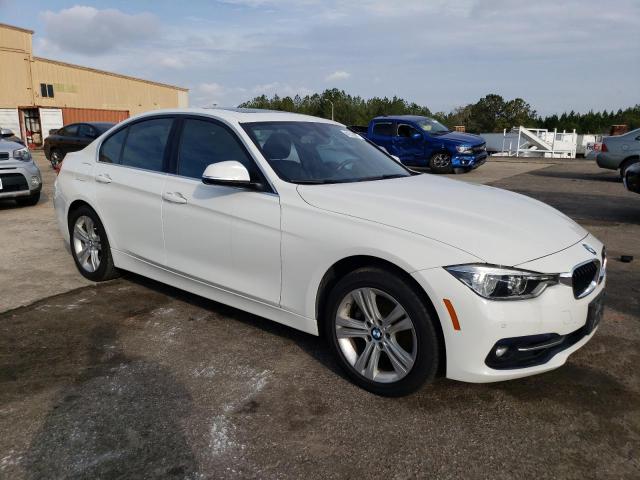 Photo 3 VIN: WBA8D9C31HA011870 - BMW 330 XI 