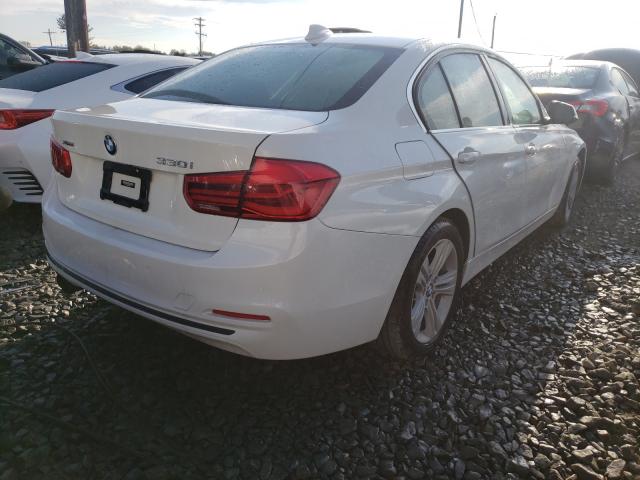 Photo 3 VIN: WBA8D9C32HA005513 - BMW 3 SERIES 