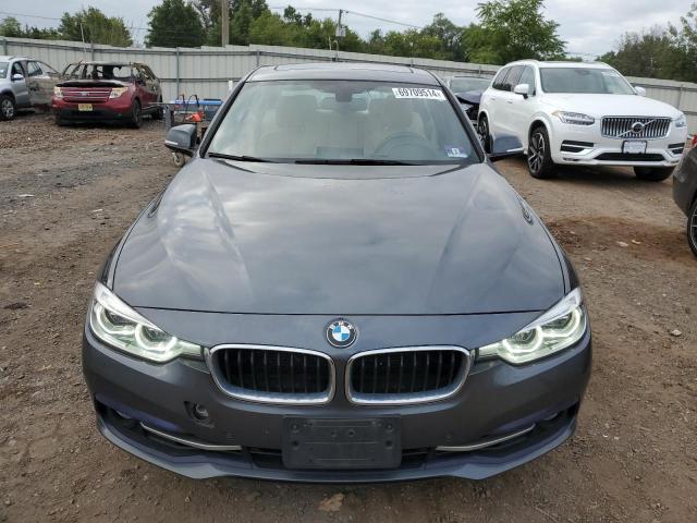 Photo 4 VIN: WBA8D9C32HA011733 - BMW 330 XI 