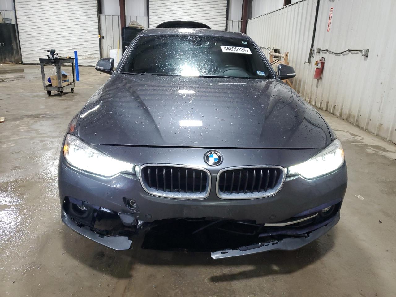 Photo 4 VIN: WBA8D9C35HA005716 - BMW 3ER 