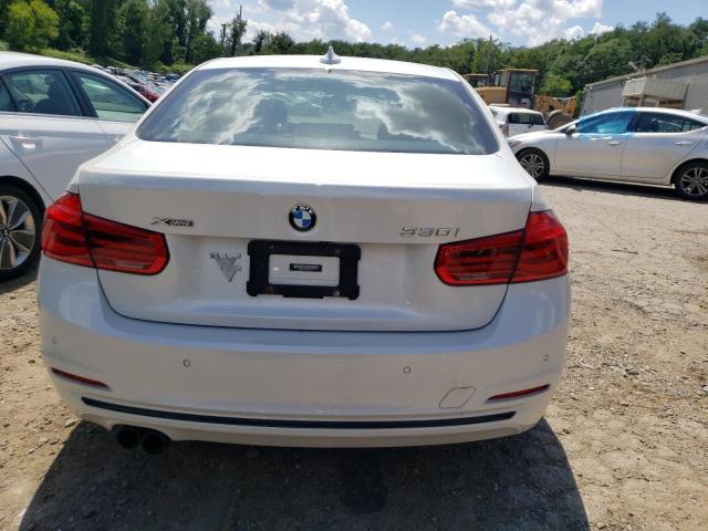 Photo 5 VIN: WBA8D9C39HA004777 - BMW 330 XI 