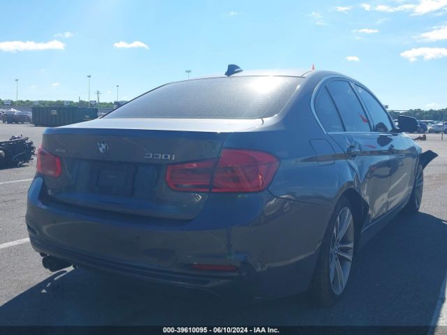 Photo 3 VIN: WBA8D9C50JEB35728 - BMW 330I 