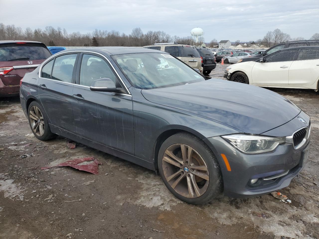 Photo 3 VIN: WBA8D9C51HK678112 - BMW 3ER 