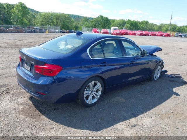 Photo 3 VIN: WBA8D9C51JA608394 - BMW 330 