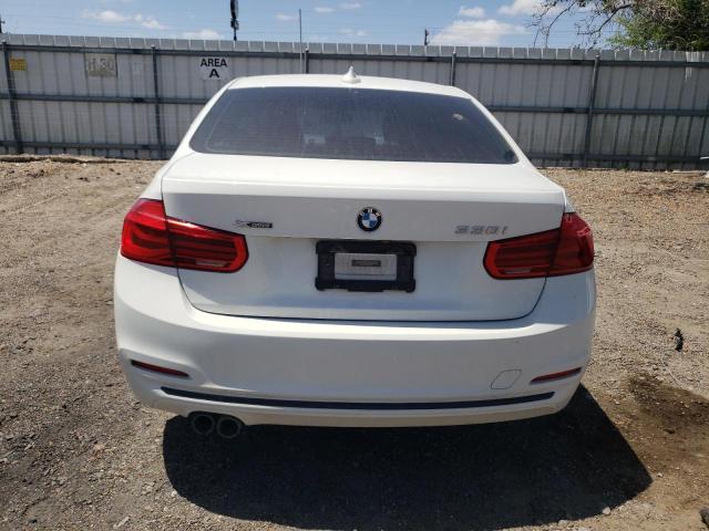 Photo 5 VIN: WBA8D9C52JEB35505 - BMW 330 XI 