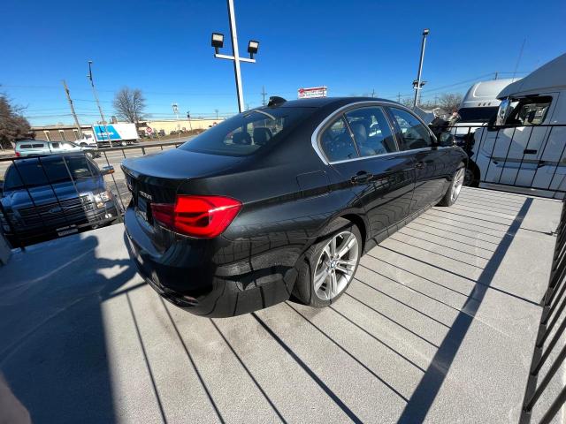 Photo 3 VIN: WBA8D9C52JEM33923 - BMW 330 XI 