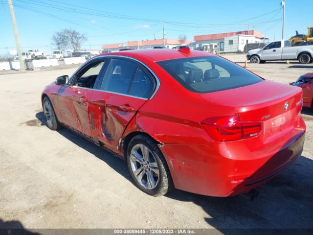 Photo 2 VIN: WBA8D9C53JA608607 - BMW 330I 