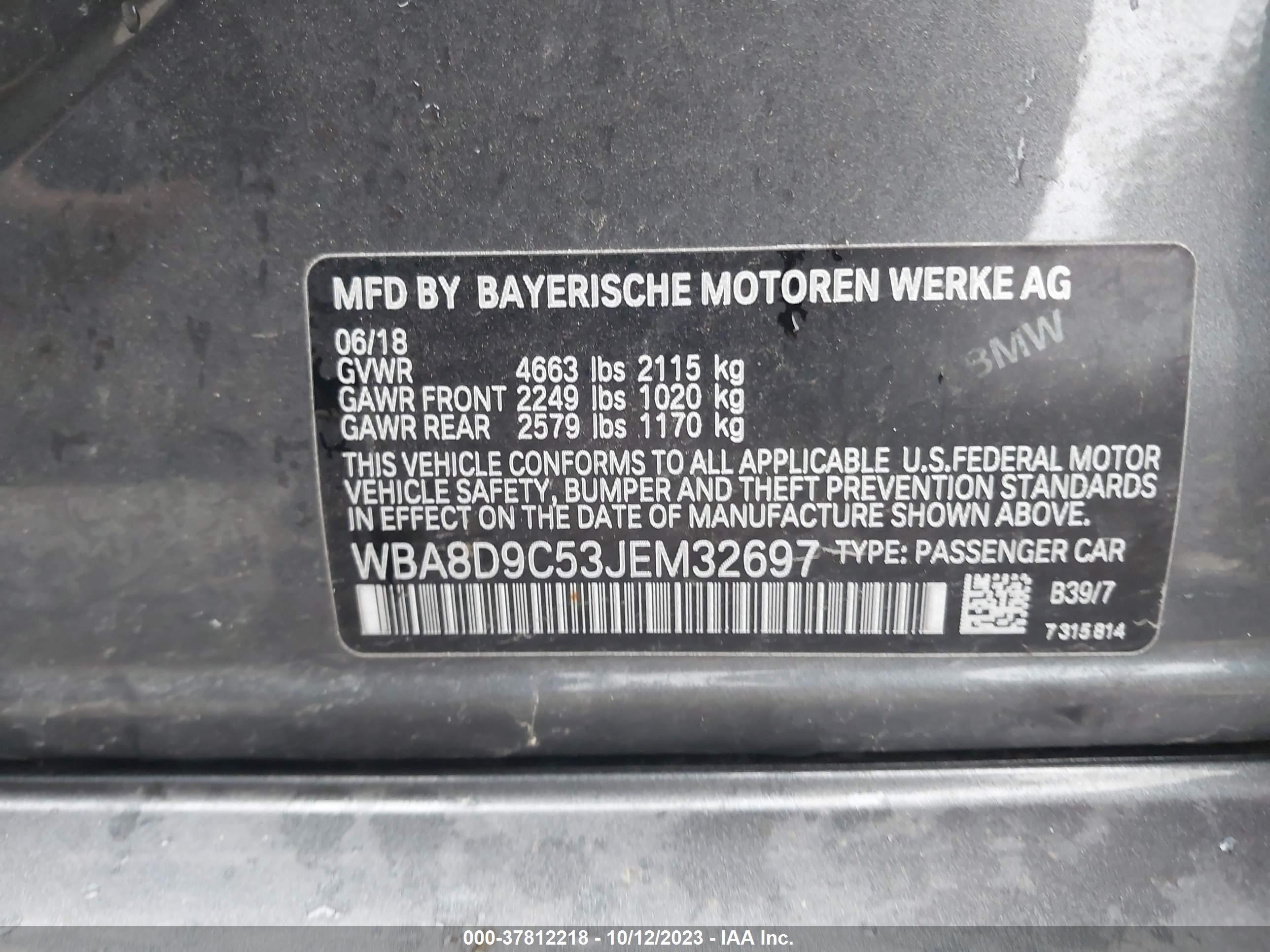 Photo 8 VIN: WBA8D9C53JEM32697 - BMW 3ER 