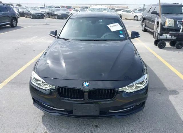 Photo 5 VIN: WBA8D9C54HK677715 - BMW 330I 