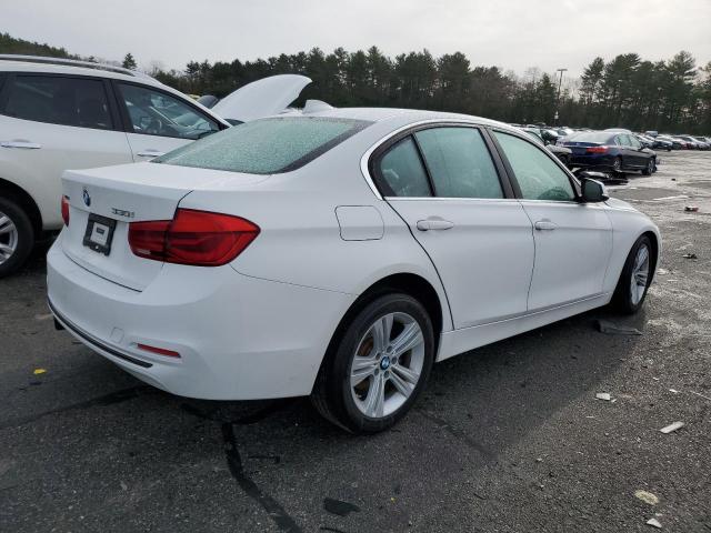 Photo 2 VIN: WBA8D9C54JA607952 - BMW 330 XI 