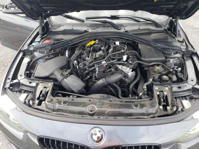 Photo 6 VIN: WBA8D9C54JA615548 - BMW 330 XI 