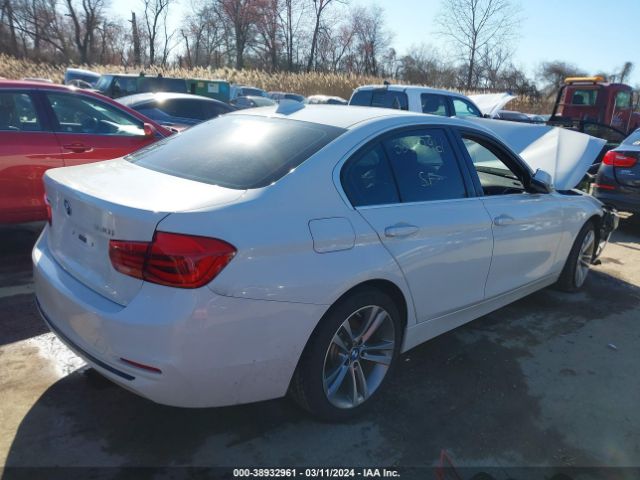 Photo 3 VIN: WBA8D9C54JA615694 - BMW 330I 