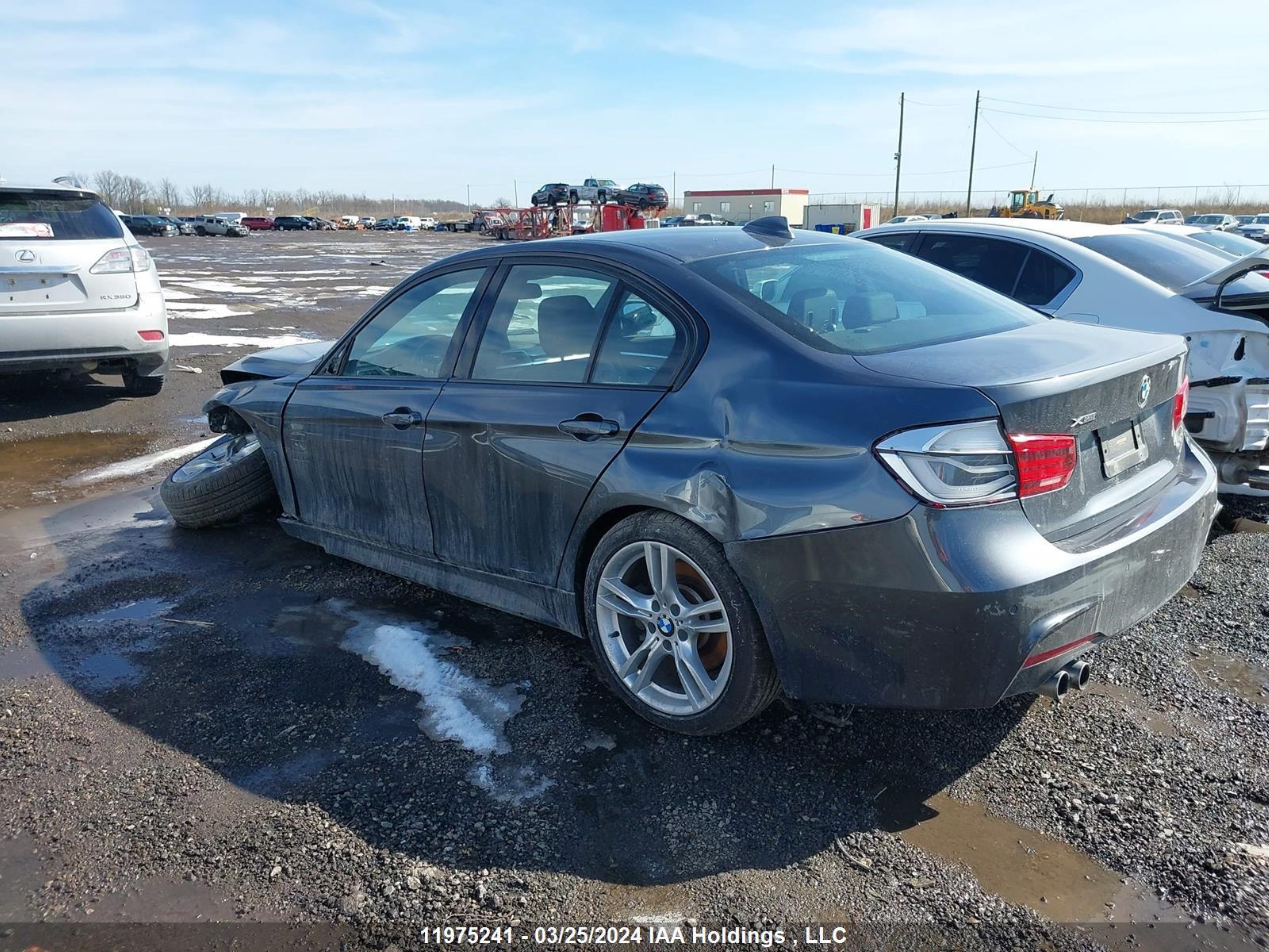 Photo 2 VIN: WBA8D9C55JA614442 - BMW 3ER 