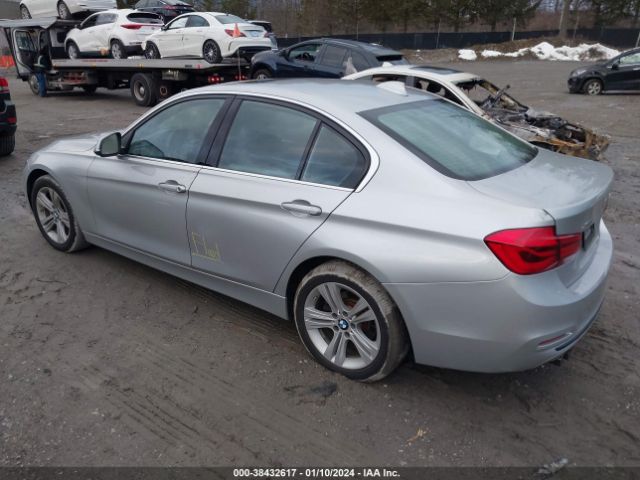 Photo 2 VIN: WBA8D9C55JA616191 - BMW 330I 