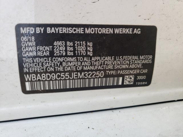 Photo 9 VIN: WBA8D9C55JEM32250 - BMW 330 XI 