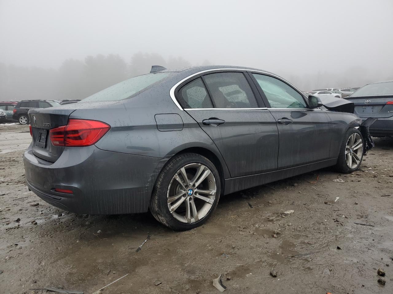 Photo 2 VIN: WBA8D9C56HA003667 - BMW 3ER 