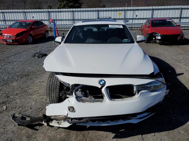 Photo 4 VIN: WBA8D9C56JEM34475 - BMW 3 SERIES 