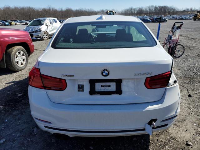 Photo 5 VIN: WBA8D9C56JEM34475 - BMW 3 SERIES 