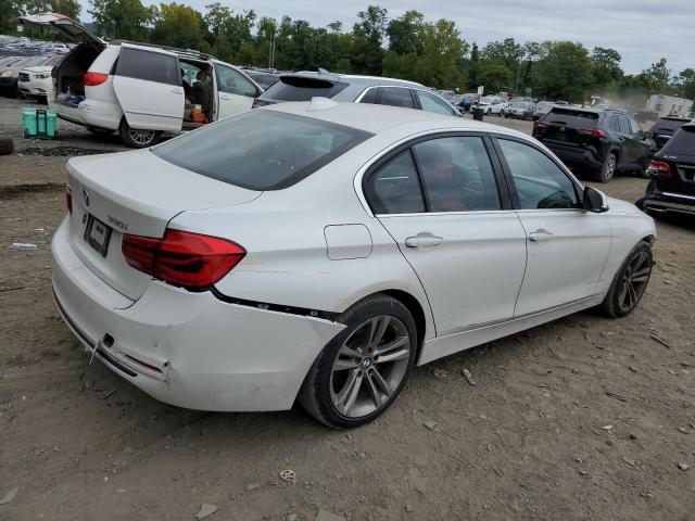 Photo 2 VIN: WBA8D9C58JA012909 - BMW 330 XI 