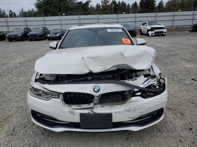 Photo 4 VIN: WBA8D9C58JEM31741 - BMW 330 XI 