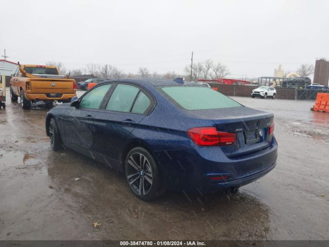 Photo 2 VIN: WBA8D9C58JEM33103 - BMW 330I 