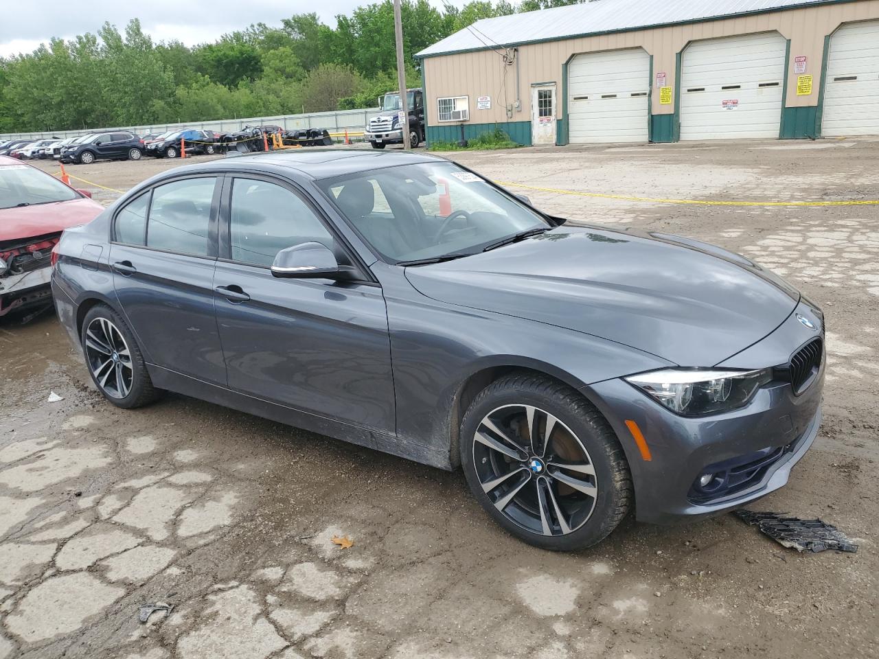 Photo 3 VIN: WBA8D9C59JA615951 - BMW 3ER 