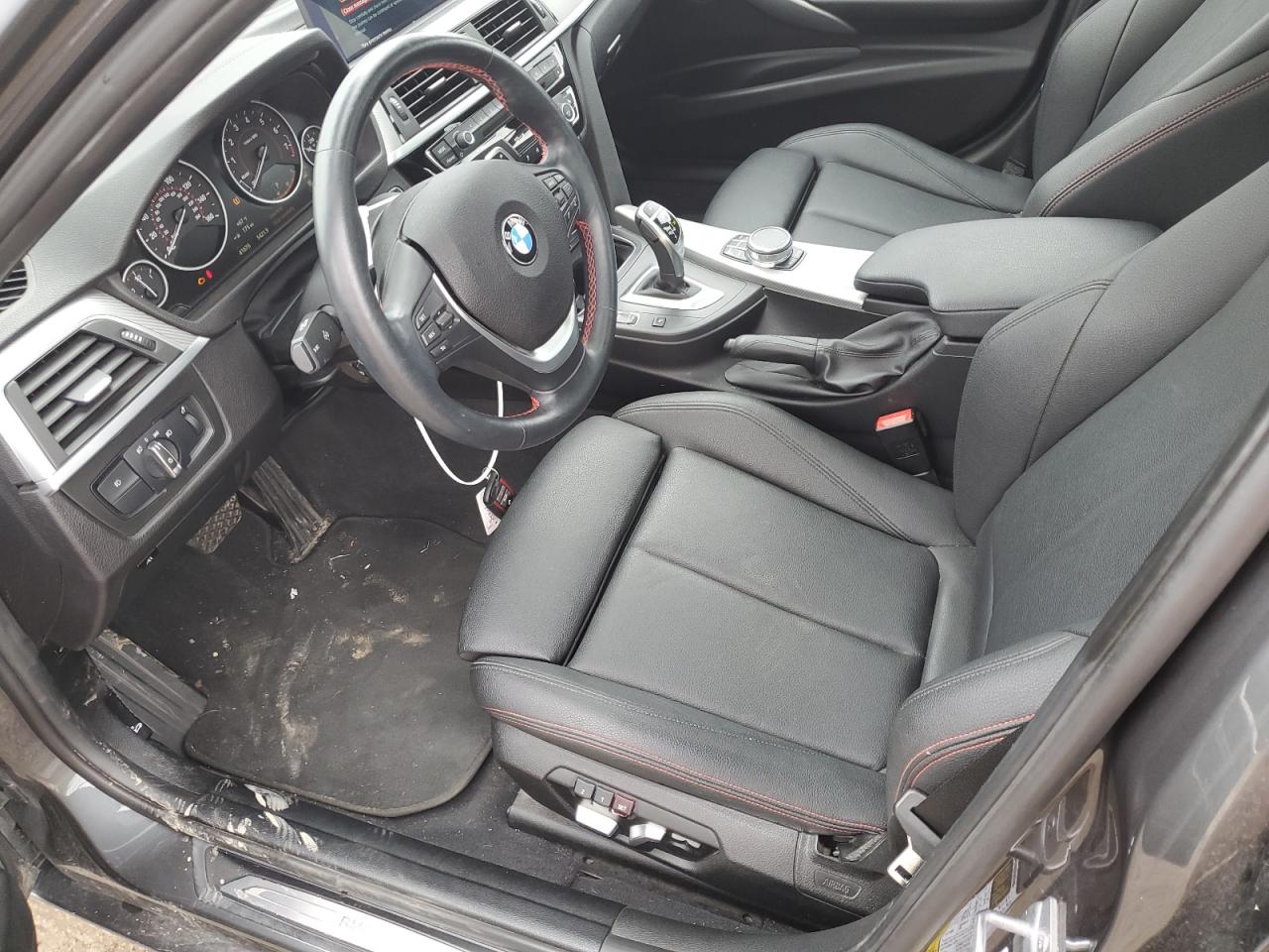 Photo 6 VIN: WBA8D9C59JA615951 - BMW 3ER 