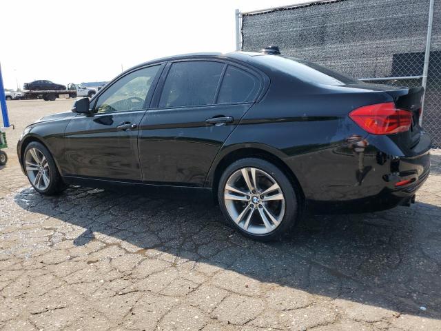 Photo 1 VIN: WBA8D9C5XJA013477 - BMW 330 XI 