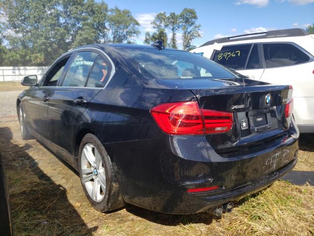 Photo 2 VIN: WBA8D9C5XJEM32213 - BMW 330 XI 