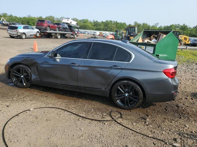 Photo 1 VIN: WBA8D9C5XJEM32499 - BMW 330I 