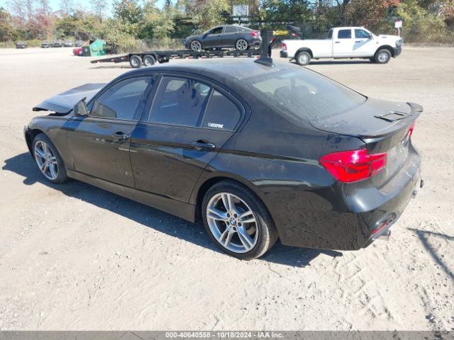 Photo 2 VIN: WBA8D9C5XJEM33068 - BMW 330I 