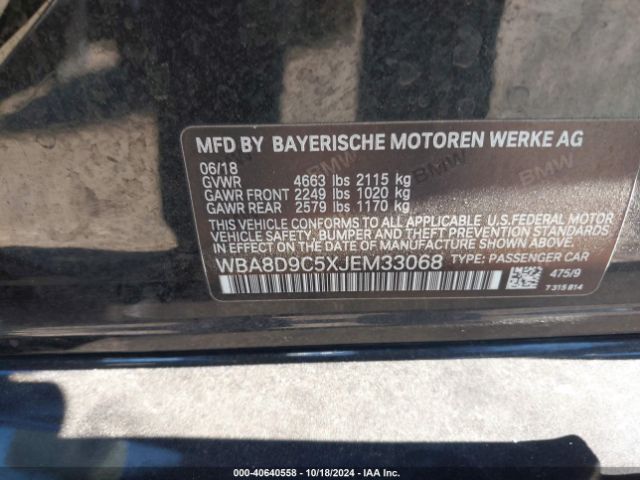 Photo 8 VIN: WBA8D9C5XJEM33068 - BMW 330I 