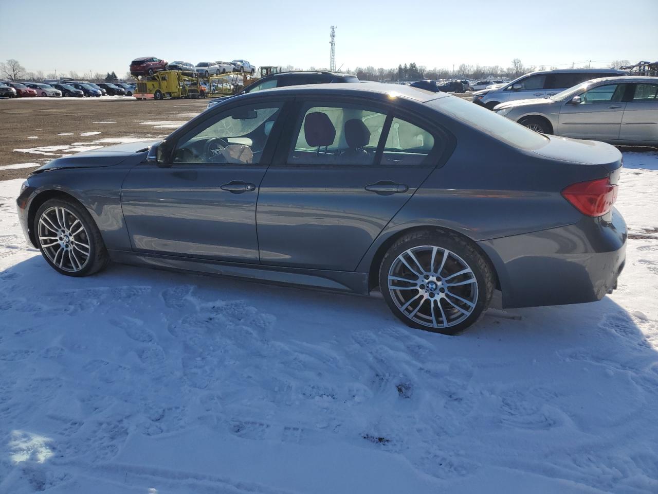 Photo 1 VIN: WBA8D9G31HNU64602 - BMW 3ER 