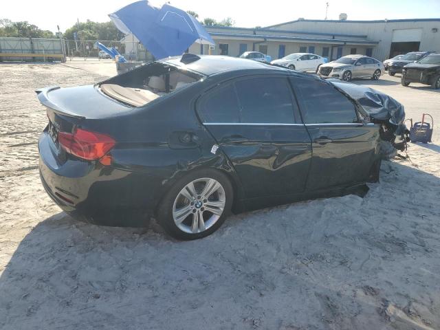 Photo 2 VIN: WBA8D9G33HNU65704 - BMW 330 XI 