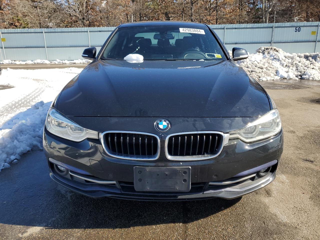 Photo 4 VIN: WBA8D9G34HNU63637 - BMW 3ER 