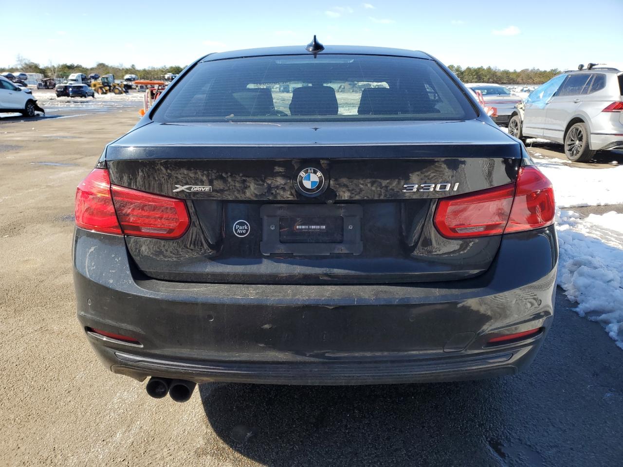 Photo 5 VIN: WBA8D9G34HNU63637 - BMW 3ER 