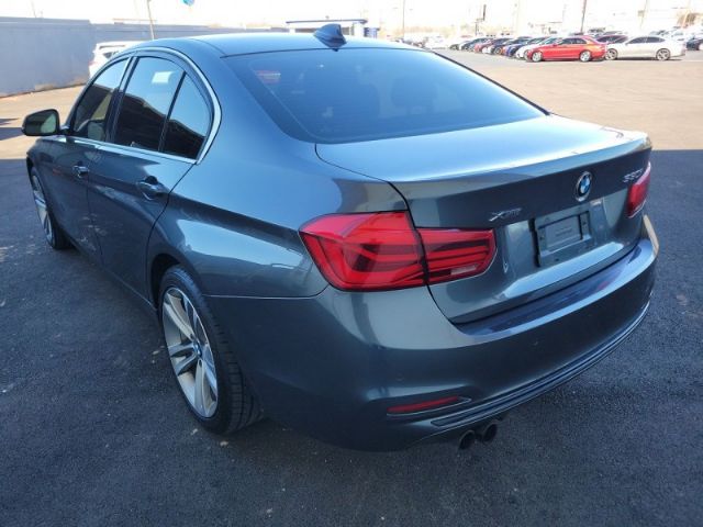 Photo 4 VIN: WBA8D9G38HNU66301 - BMW 3 SERIES 