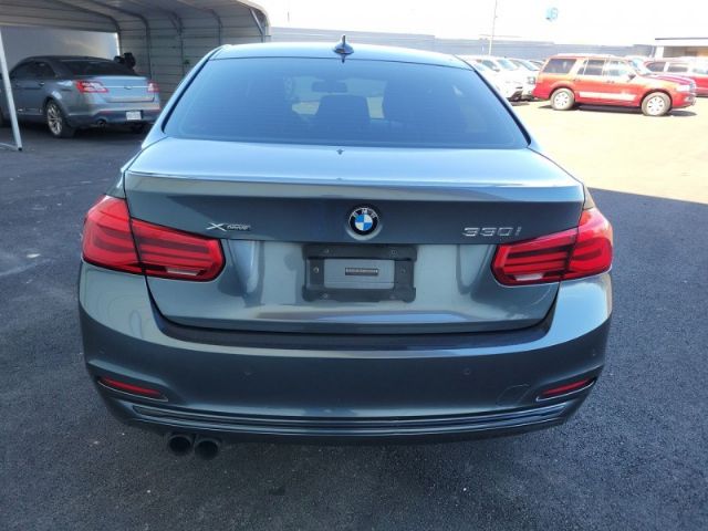 Photo 5 VIN: WBA8D9G38HNU66301 - BMW 3 SERIES 