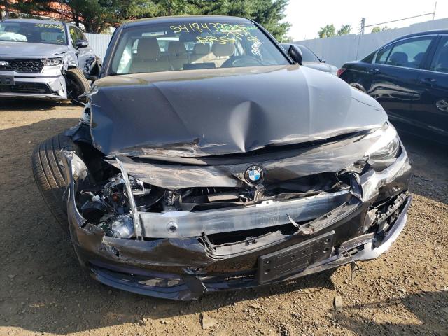 Photo 8 VIN: WBA8D9G3XHNU61794 - BMW 330 XI 