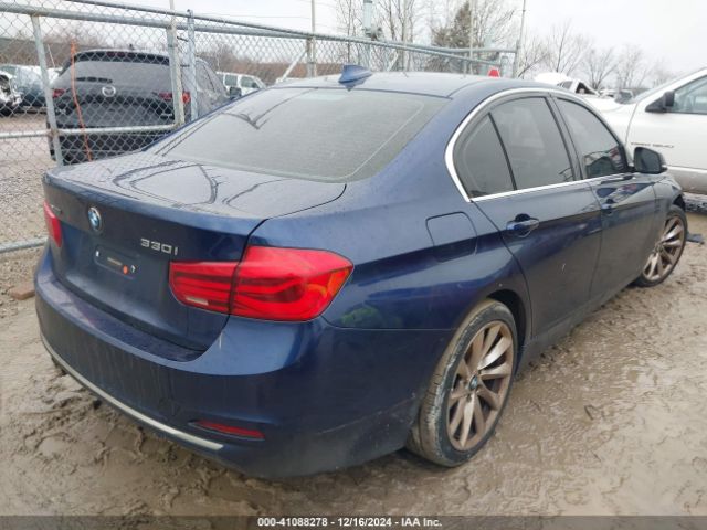 Photo 3 VIN: WBA8D9G50HNT91322 - BMW 330I 