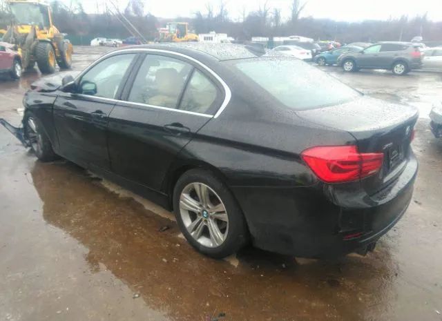 Photo 2 VIN: WBA8D9G50HNU59215 - BMW 330I 