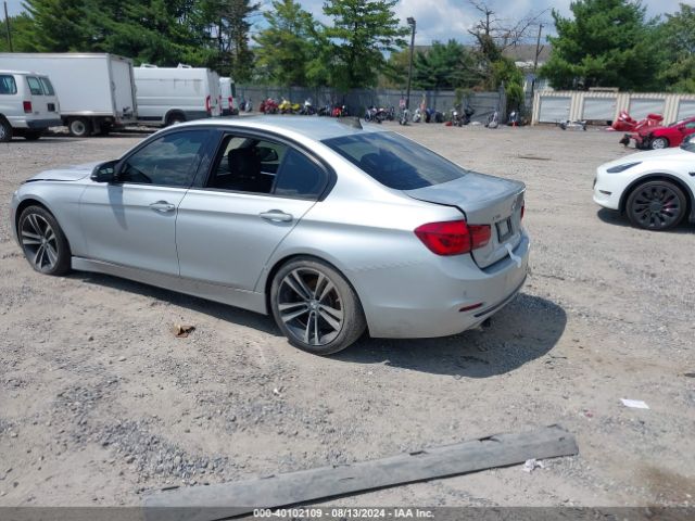 Photo 2 VIN: WBA8D9G52JNU68181 - BMW 330I 