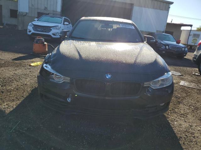 Photo 4 VIN: WBA8D9G54JNU68926 - BMW 330 XI 